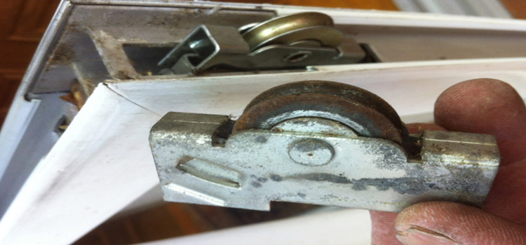 screen door roller repair in Arcata